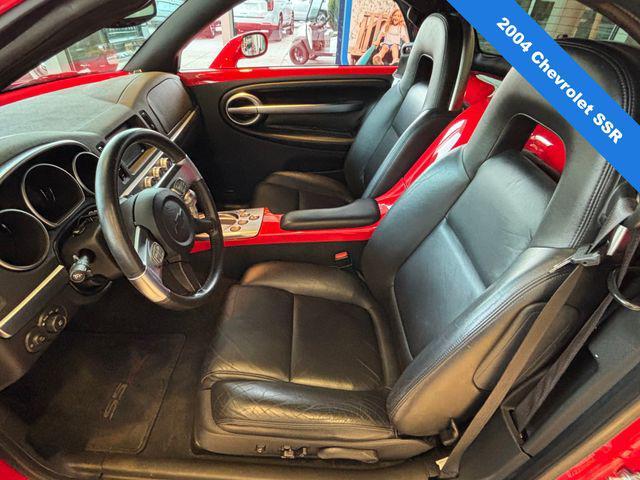 used 2004 Chevrolet SSR car, priced at $29,900