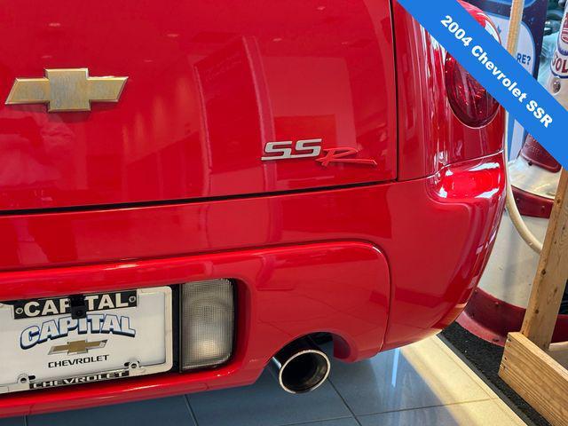 used 2004 Chevrolet SSR car, priced at $29,900