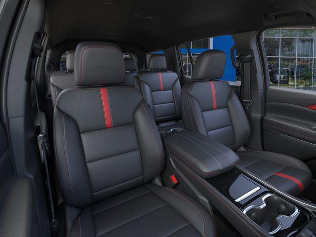 new 2025 Chevrolet Traverse car, priced at $55,039