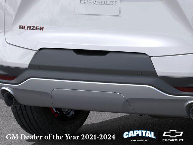 new 2025 Chevrolet Blazer car, priced at $45,665