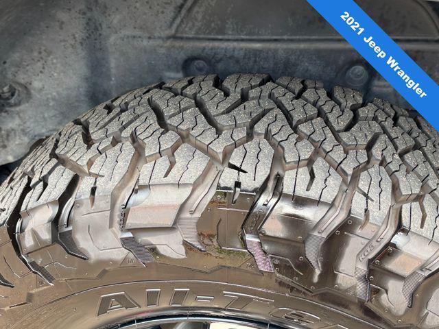 used 2021 Jeep Wrangler Unlimited car, priced at $34,400