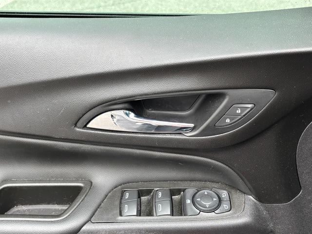 used 2021 Chevrolet Equinox car, priced at $20,000
