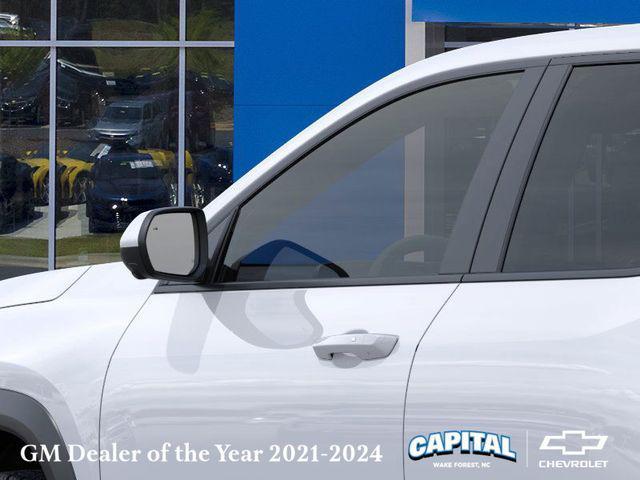 new 2026 Chevrolet Equinox car, priced at $32,990