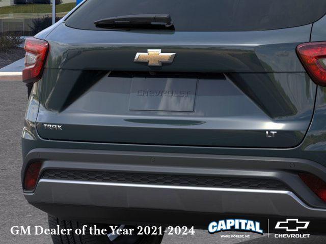 new 2025 Chevrolet Trax car, priced at $25,230