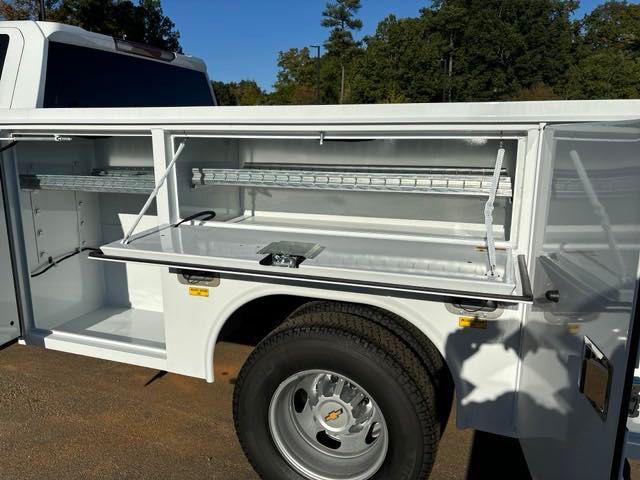 new 2024 Chevrolet Silverado 3500 car, priced at $69,696