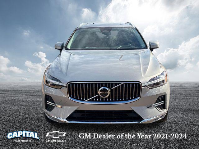 used 2023 Volvo XC60 car, priced at $34,500
