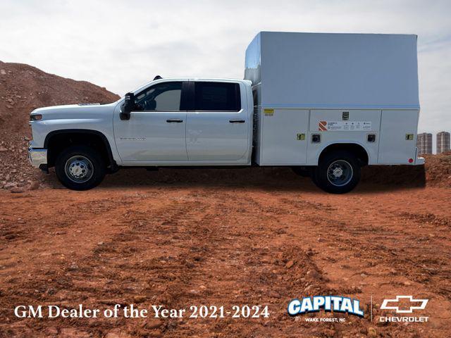new 2025 Chevrolet Silverado 3500 car, priced at $52,203