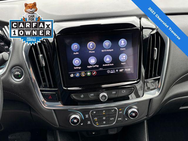 used 2023 Chevrolet Traverse car, priced at $32,300