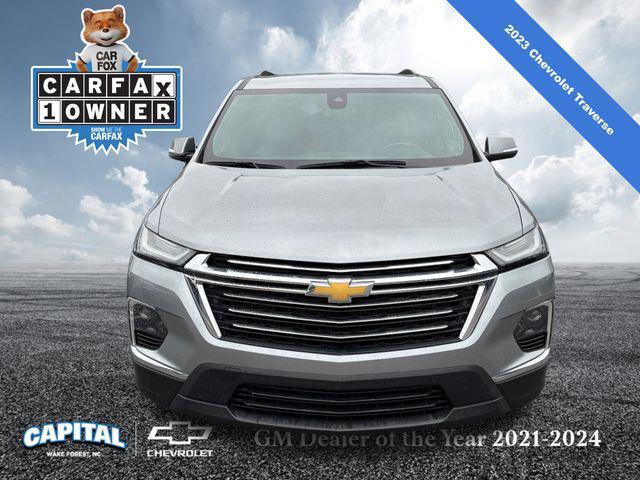 used 2023 Chevrolet Traverse car, priced at $32,300
