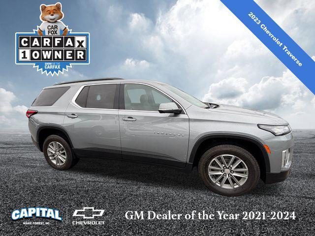 used 2023 Chevrolet Traverse car, priced at $32,300