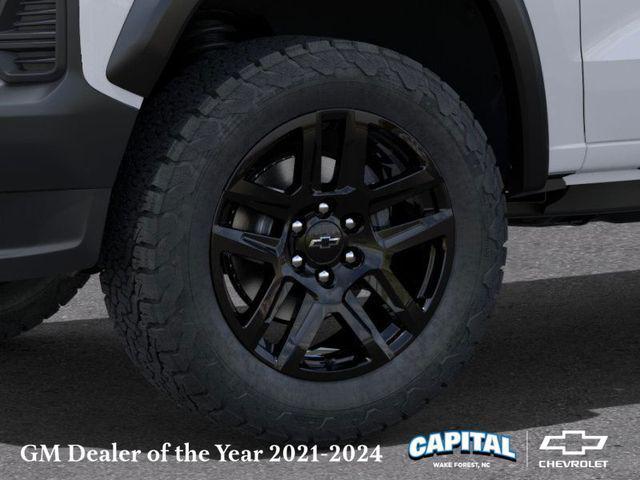 new 2025 Chevrolet Colorado car, priced at $43,475