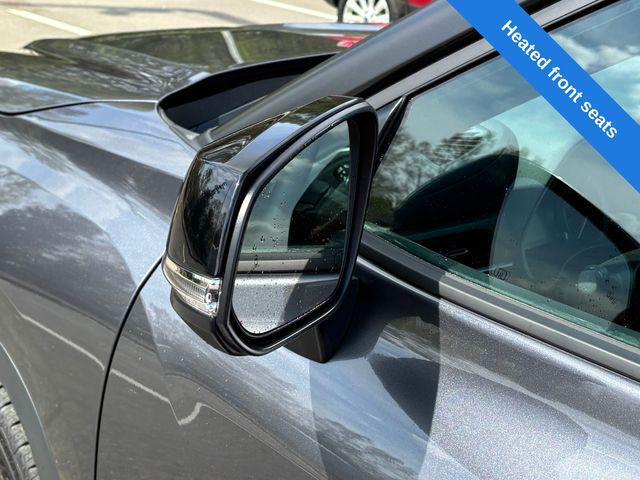 used 2023 Toyota Highlander car, priced at $40,500