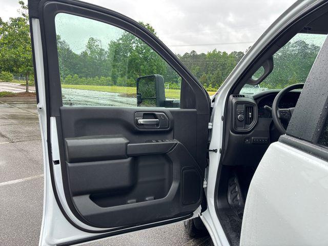new 2025 Chevrolet Silverado 3500 car, priced at $69,439