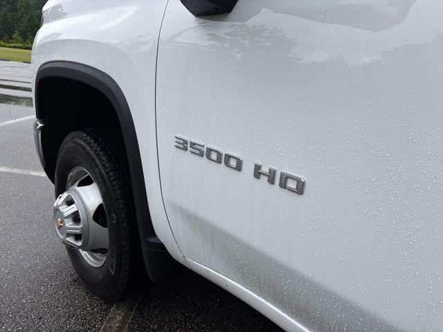 new 2025 Chevrolet Silverado 3500 car, priced at $69,439