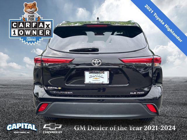 used 2021 Toyota Highlander car, priced at $32,500