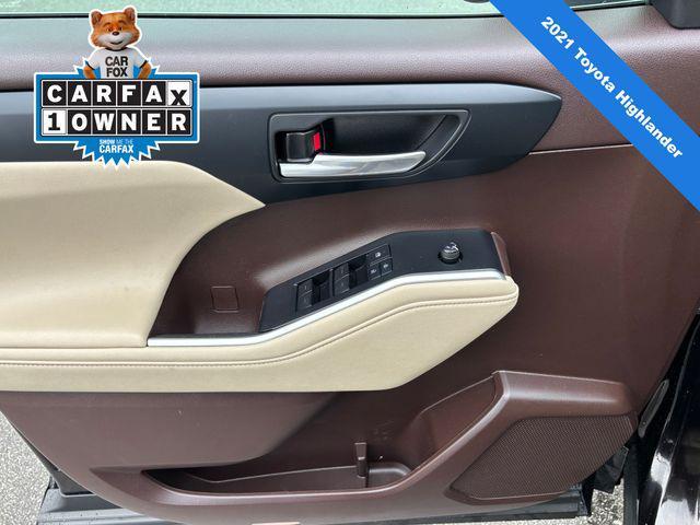 used 2021 Toyota Highlander car, priced at $32,500