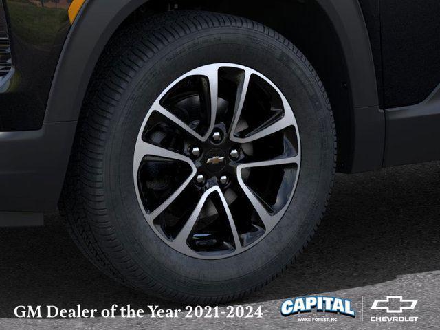 new 2025 Chevrolet TrailBlazer car, priced at $27,620