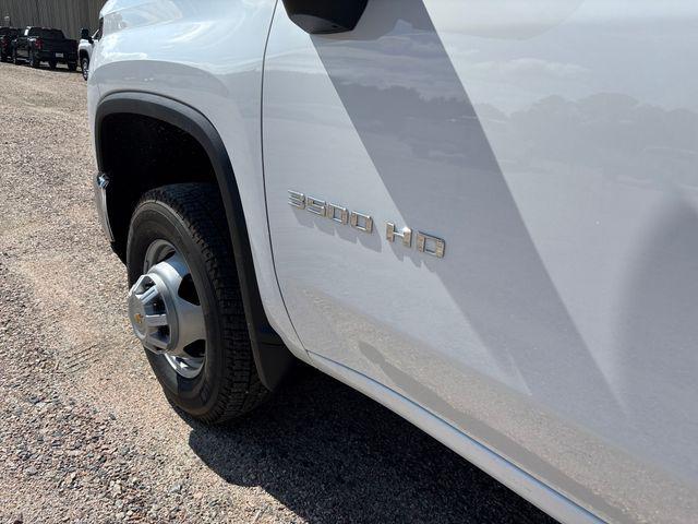 new 2025 Chevrolet Silverado 3500 car, priced at $82,980