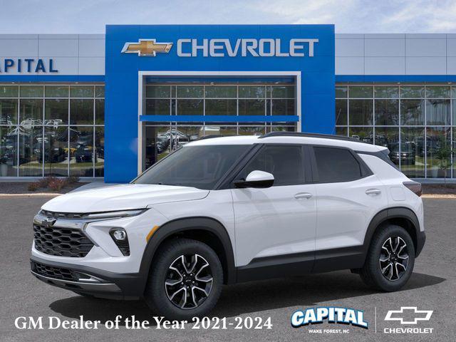 new 2025 Chevrolet TrailBlazer car, priced at $30,380
