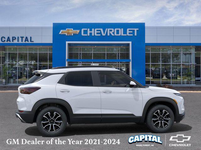 new 2025 Chevrolet TrailBlazer car, priced at $30,380