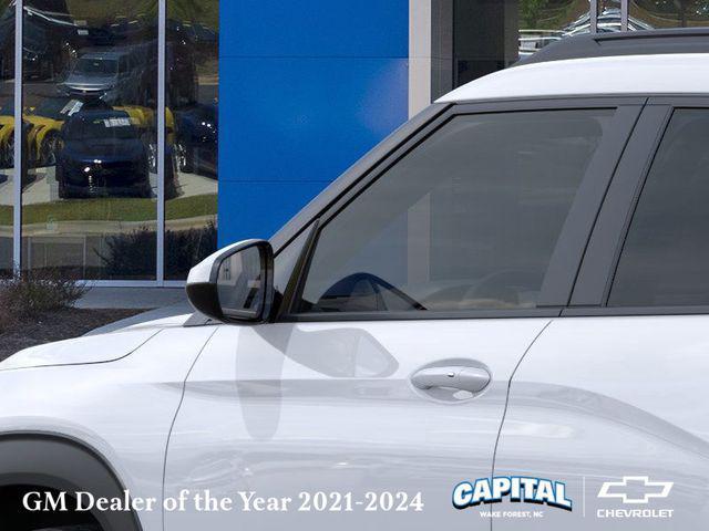 new 2025 Chevrolet TrailBlazer car, priced at $30,380
