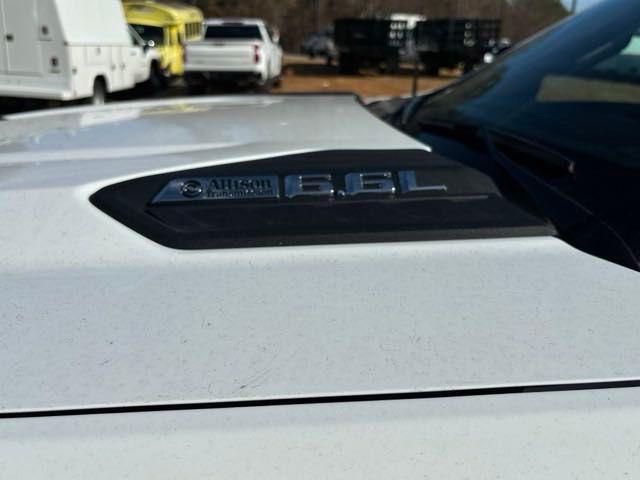 new 2024 Chevrolet Silverado 3500 car, priced at $69,084