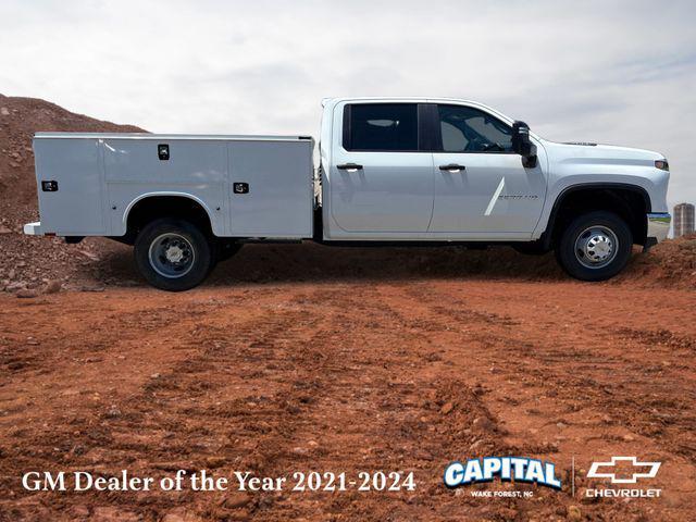 new 2025 Chevrolet Silverado 3500 car, priced at $72,239