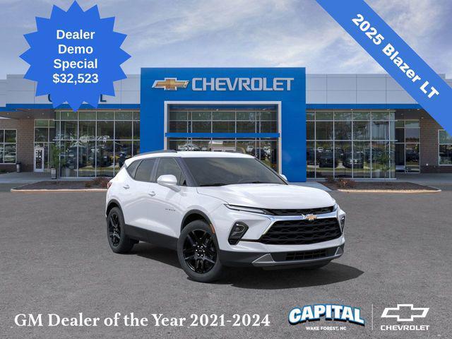new 2025 Chevrolet Blazer car, priced at $32,523