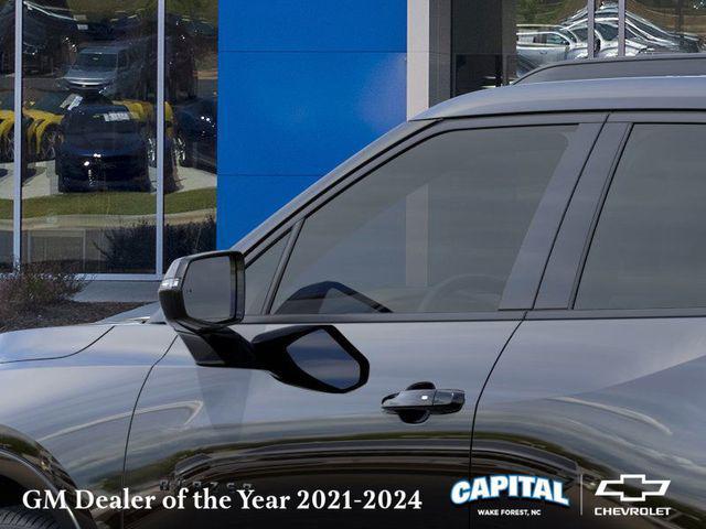 new 2025 Chevrolet Blazer car, priced at $44,415