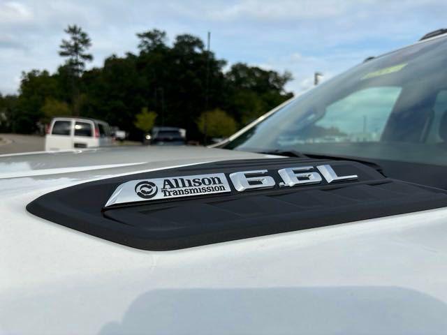 new 2024 Chevrolet Silverado 3500 car, priced at $68,743
