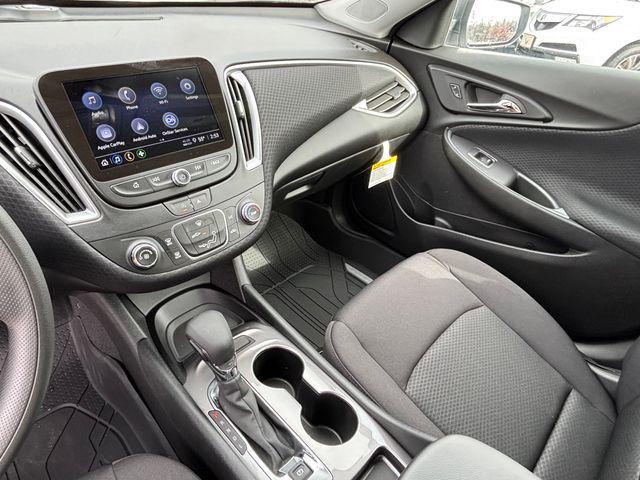 new 2024 Chevrolet Malibu car, priced at $24,485