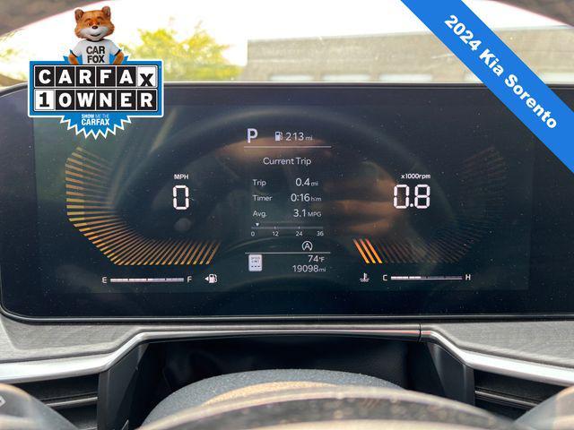 used 2024 Kia Sorento car, priced at $35,700