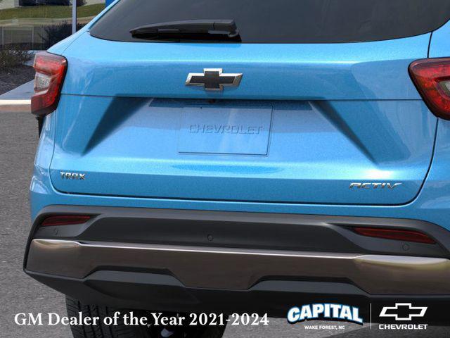 new 2025 Chevrolet Trax car, priced at $27,085