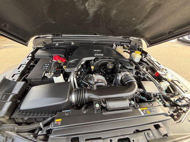 used 2021 Jeep Gladiator car, priced at $27,500