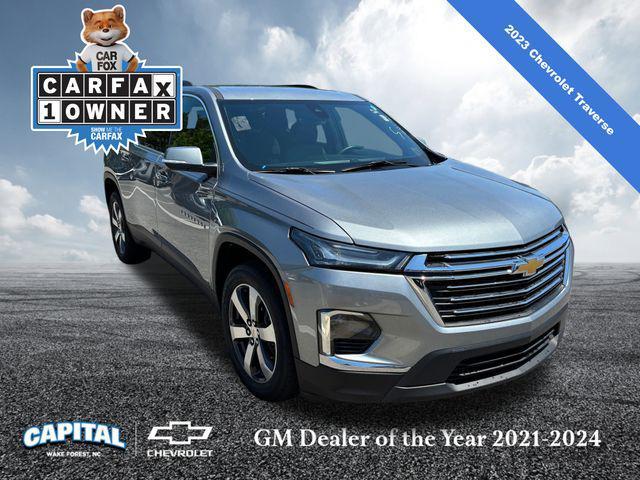 used 2023 Chevrolet Traverse car, priced at $32,000