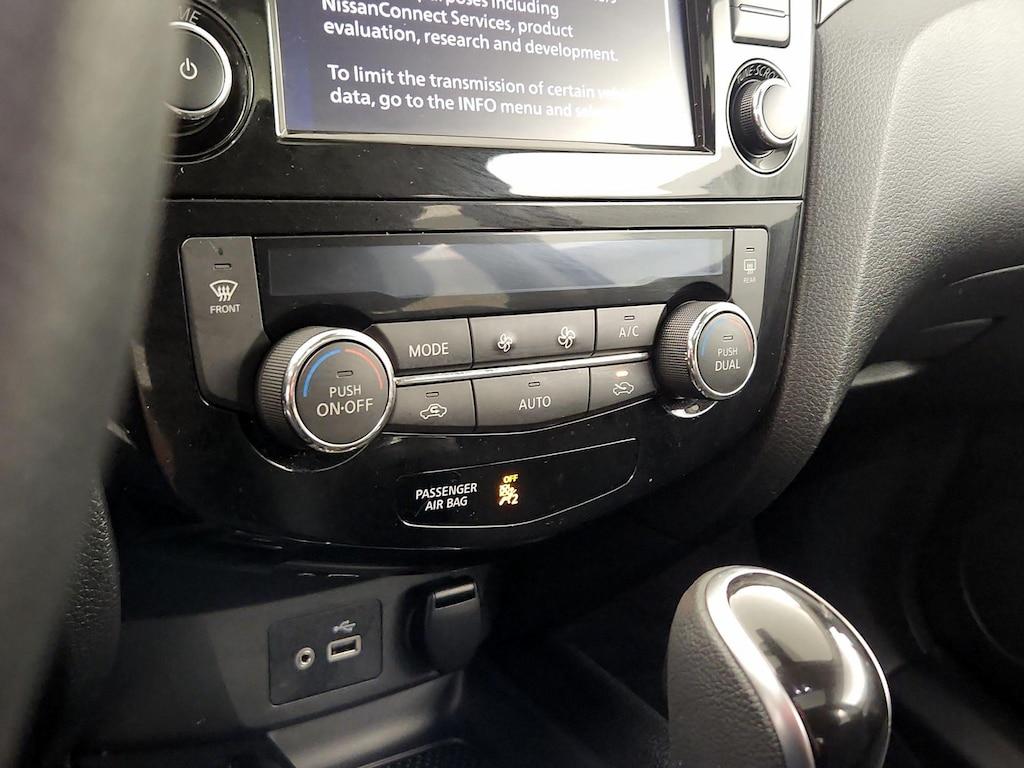 used 2022 Nissan Rogue Sport car, priced at $23,998