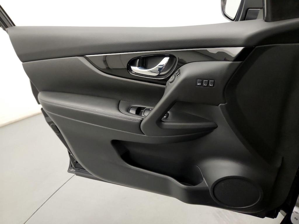 used 2022 Nissan Rogue Sport car, priced at $23,998