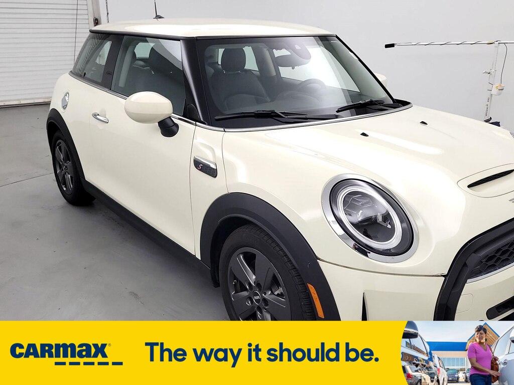 used 2022 MINI Hardtop car, priced at $24,998