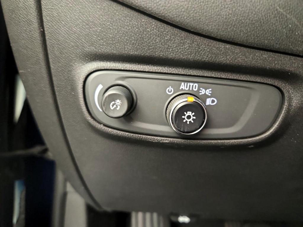 used 2022 Chevrolet Equinox car, priced at $20,998