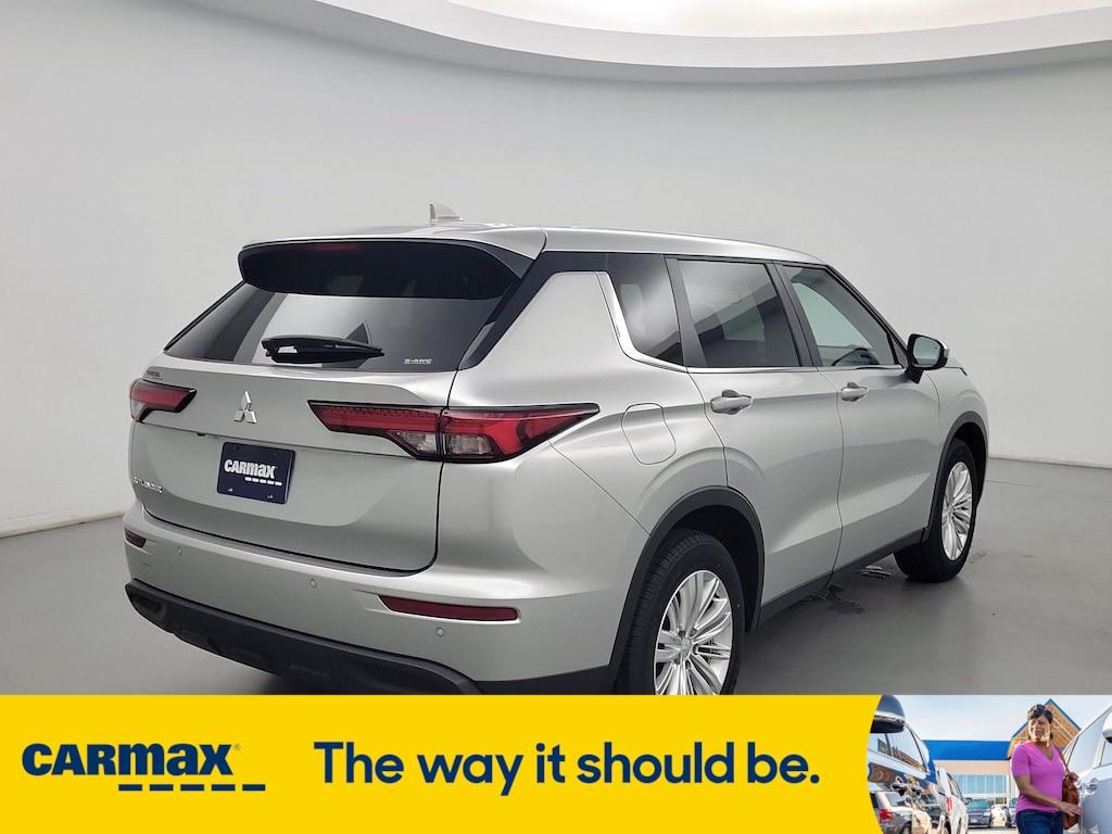 used 2022 Mitsubishi Outlander car, priced at $23,998