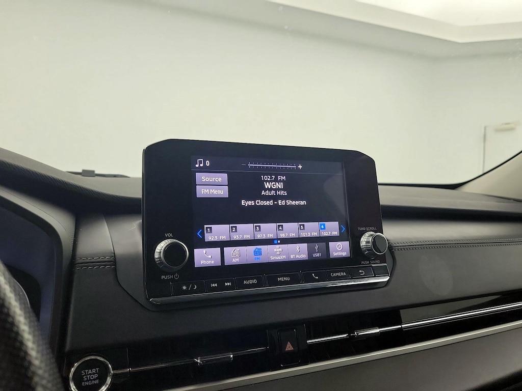 used 2022 Mitsubishi Outlander car, priced at $23,998