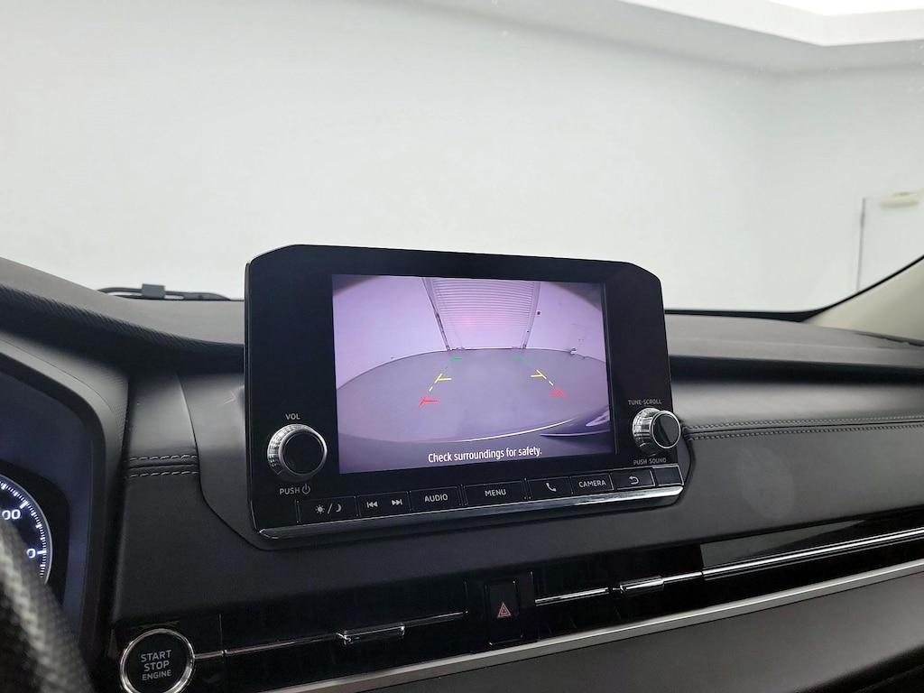 used 2022 Mitsubishi Outlander car, priced at $23,998