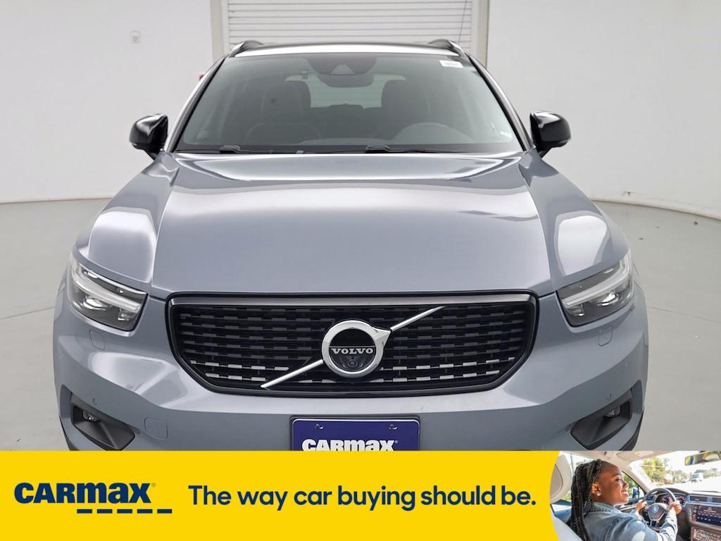 used 2022 Volvo XC40 car, priced at $27,998