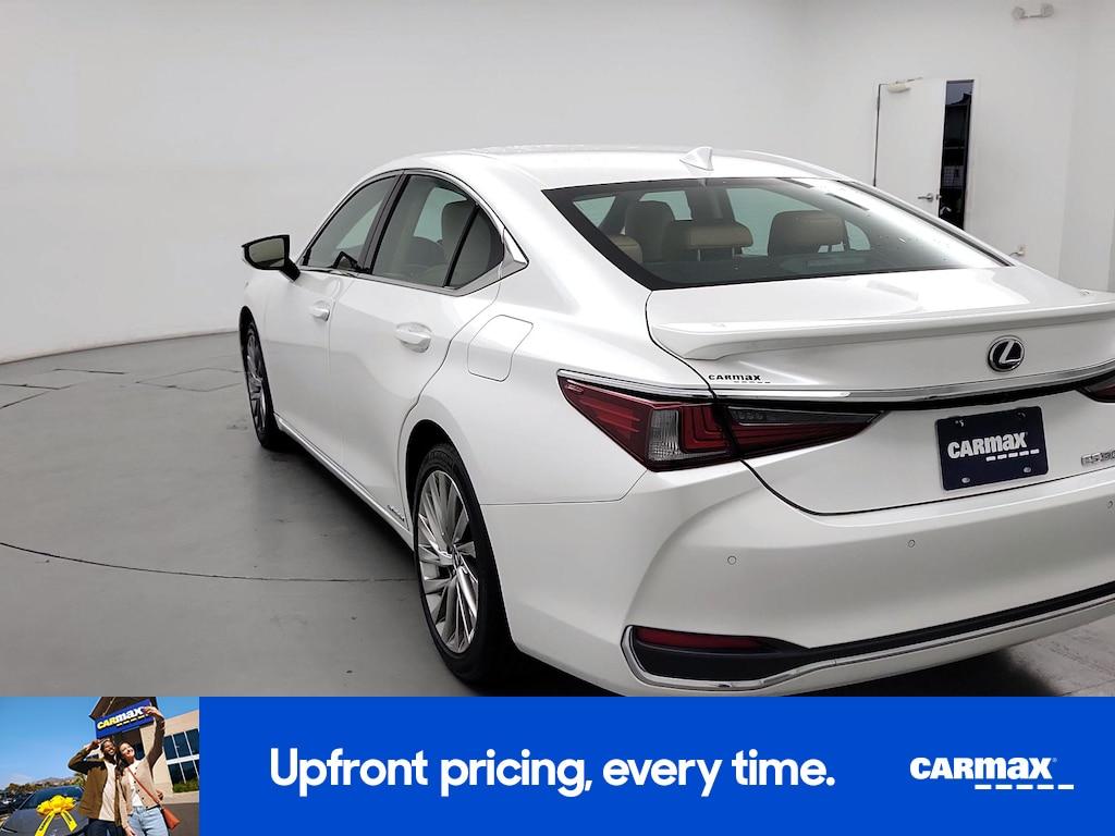 used 2022 Lexus ES 300h car, priced at $41,998