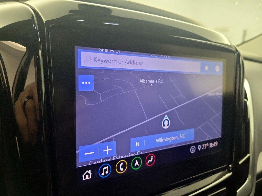 used 2020 Chevrolet Traverse car, priced at $28,998