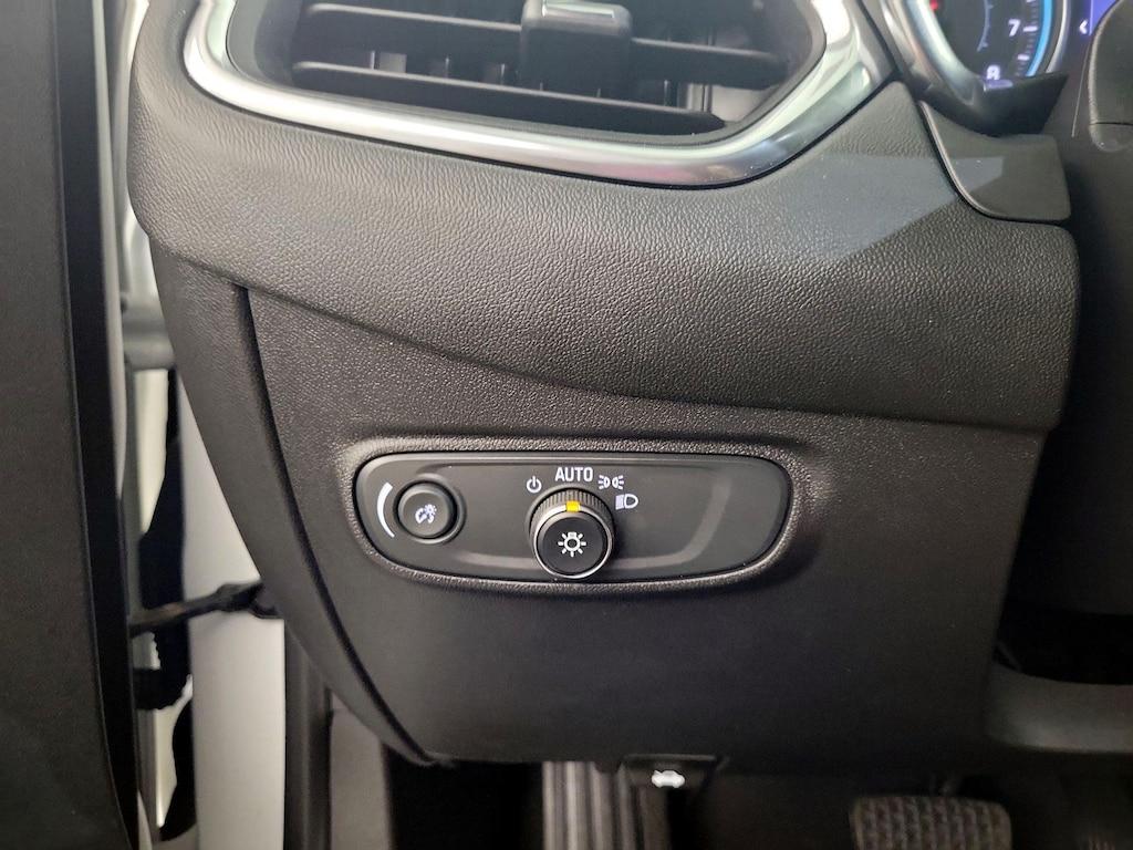 used 2022 Chevrolet Equinox car, priced at $20,998