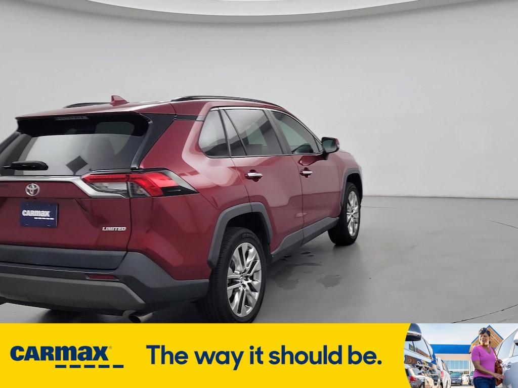 used 2019 Toyota RAV4 car, priced at $25,998