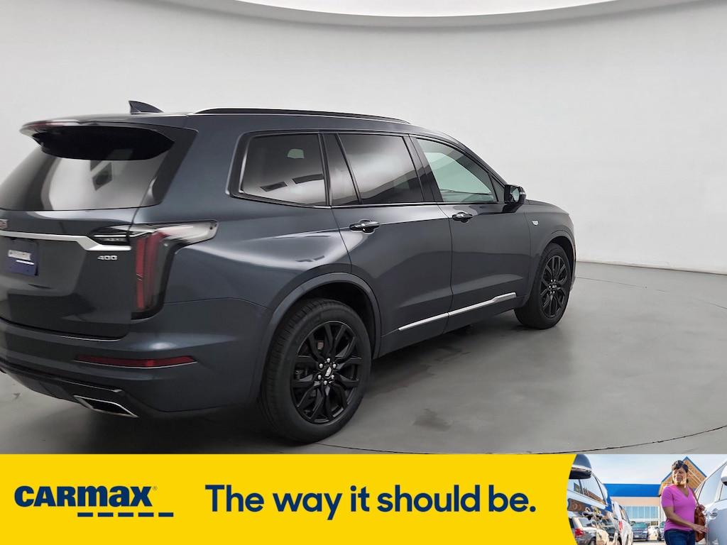 used 2021 Cadillac XT6 car, priced at $36,998