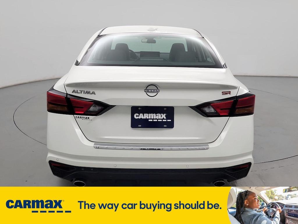 used 2023 Nissan Altima car, priced at $25,998