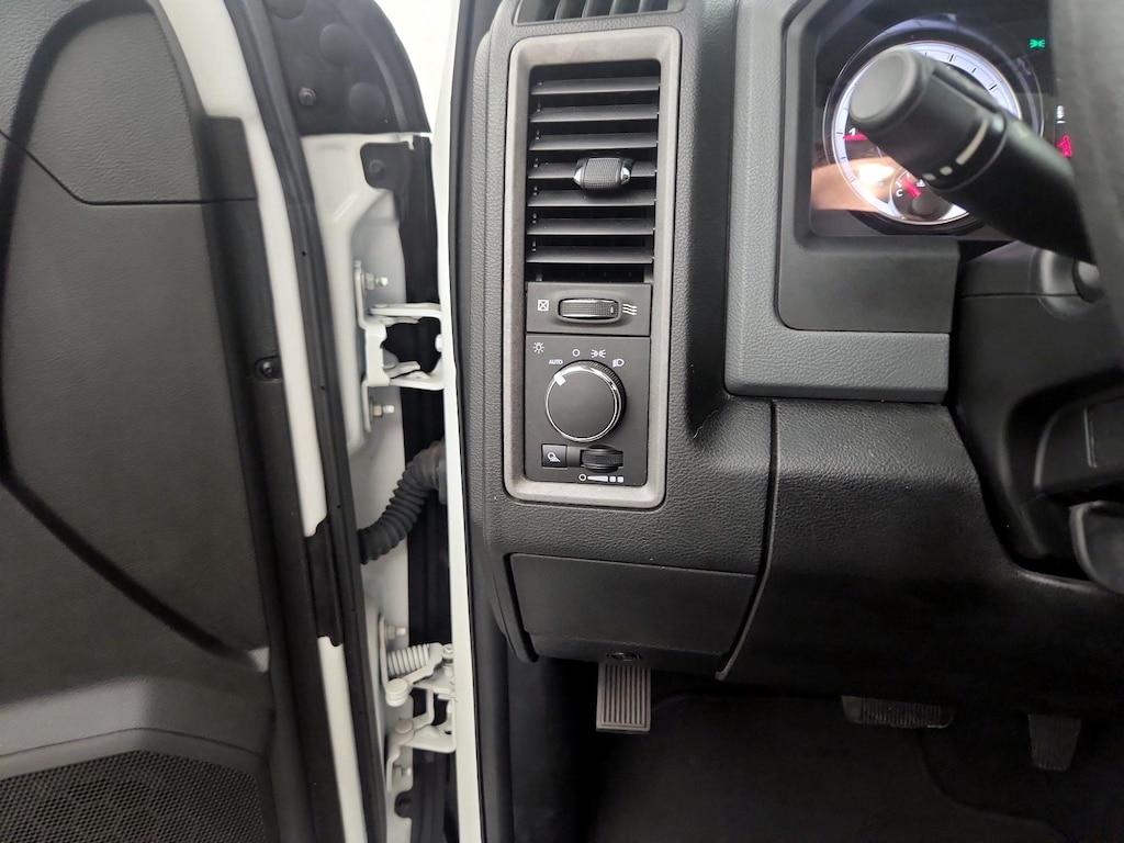 used 2020 Ram 1500 Classic car, priced at $24,998